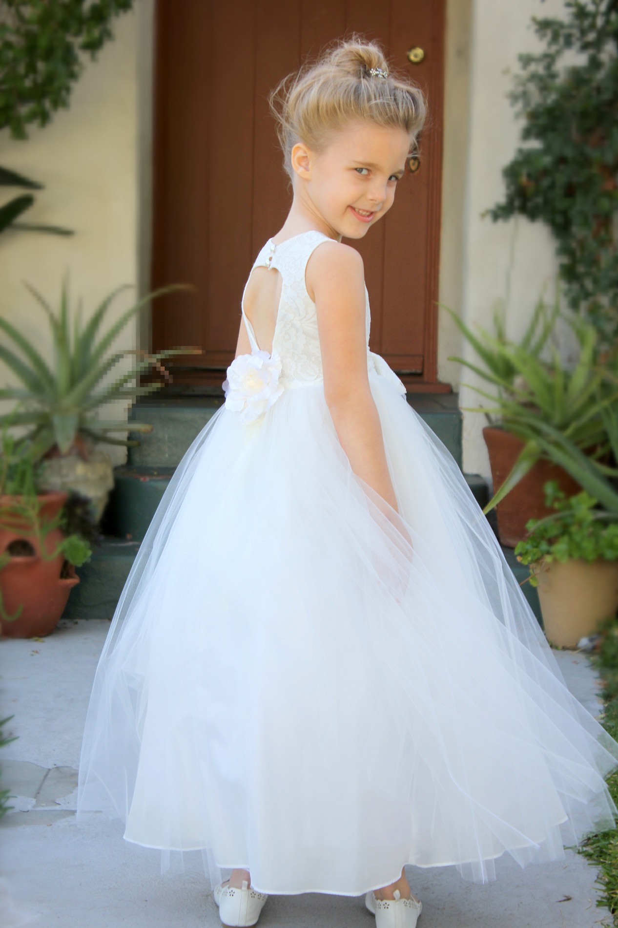 Ivory Floral Lace Heart Cutout Flower Girl Dress with Flower 172F