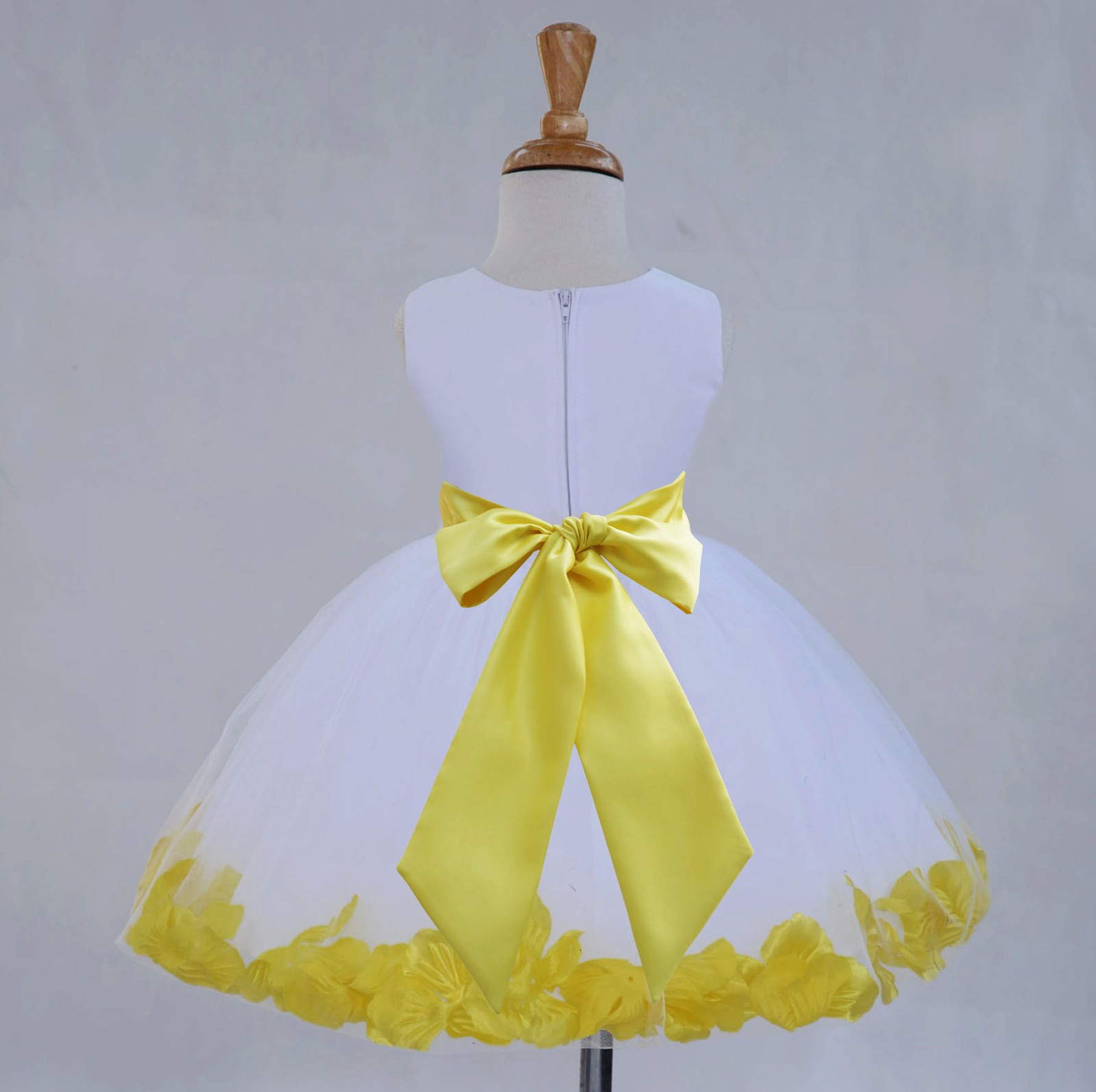 White/Yellow Tulle Rose Petals Knee Length Flower Girl Dress 306S