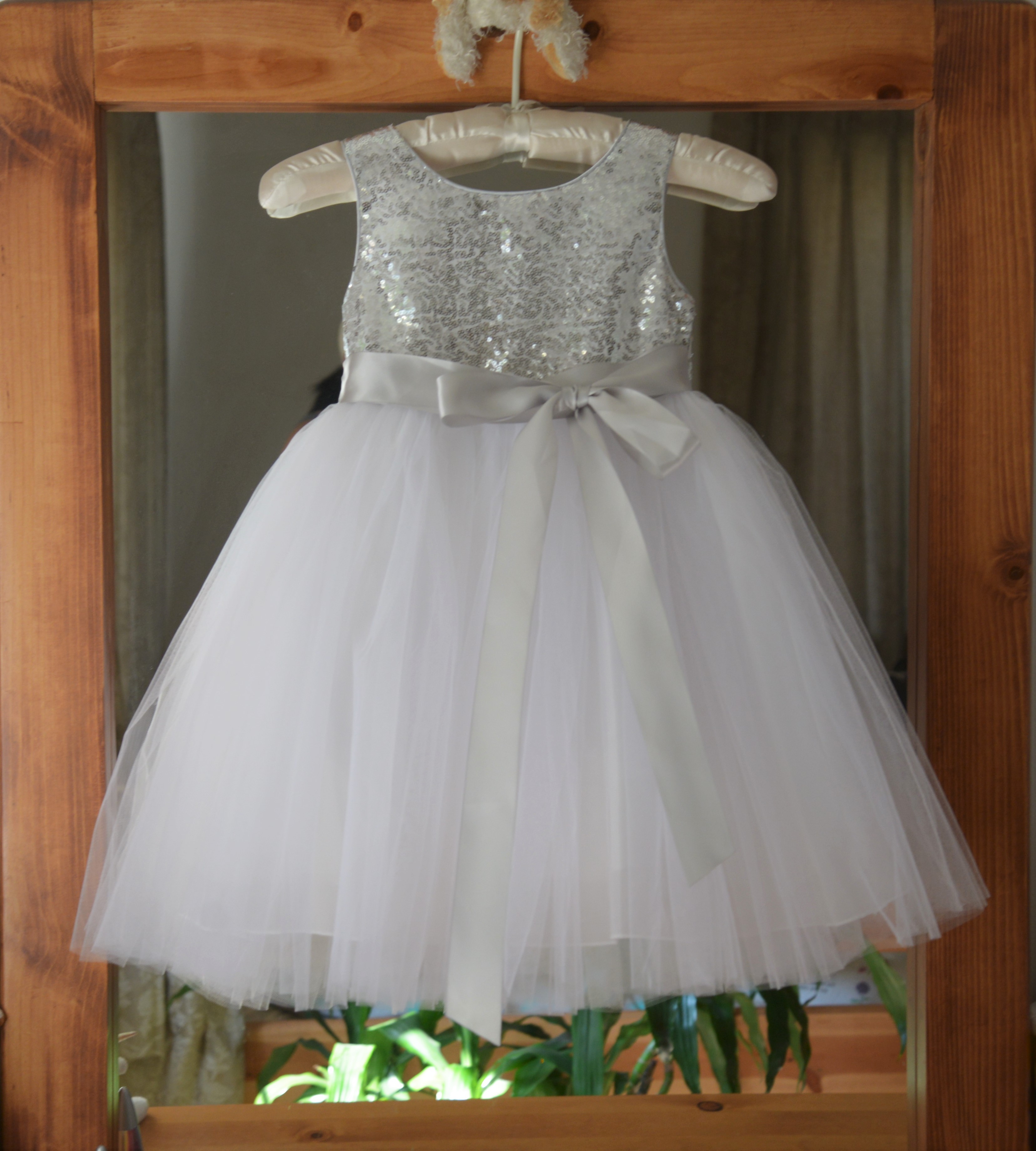 Silver/White/Silver Glitter Sequin Tulle Flower Girl Dress Recital Ceremony 123S