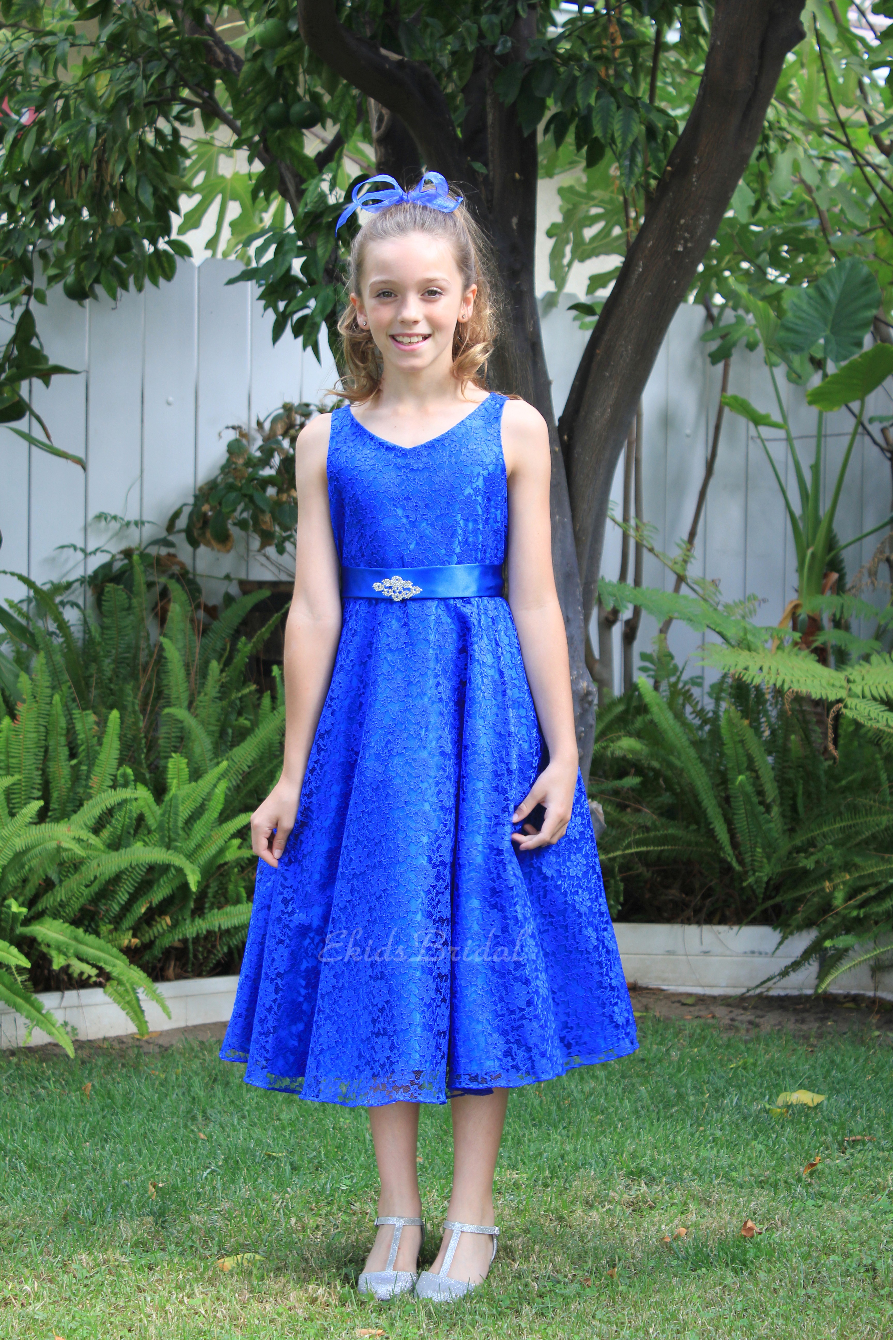 Royal Blue Floral Lace Overlay V-Neck Rhinestone Flower Girl Dress 166S